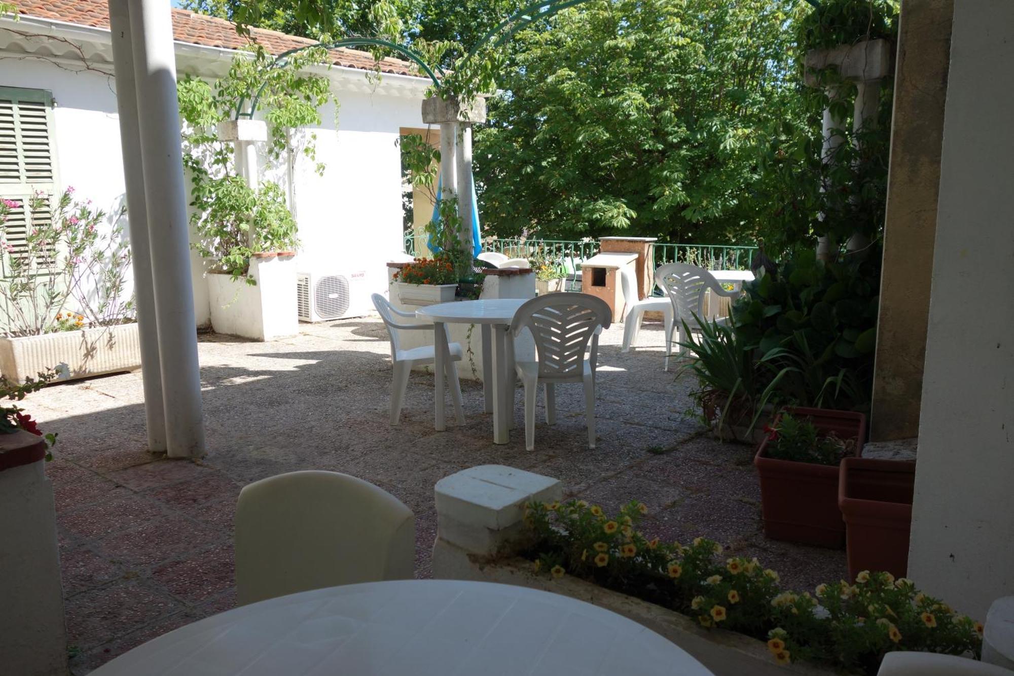 Hotel Le Prejoly Saint-Vallier-de-Thiey 객실 사진