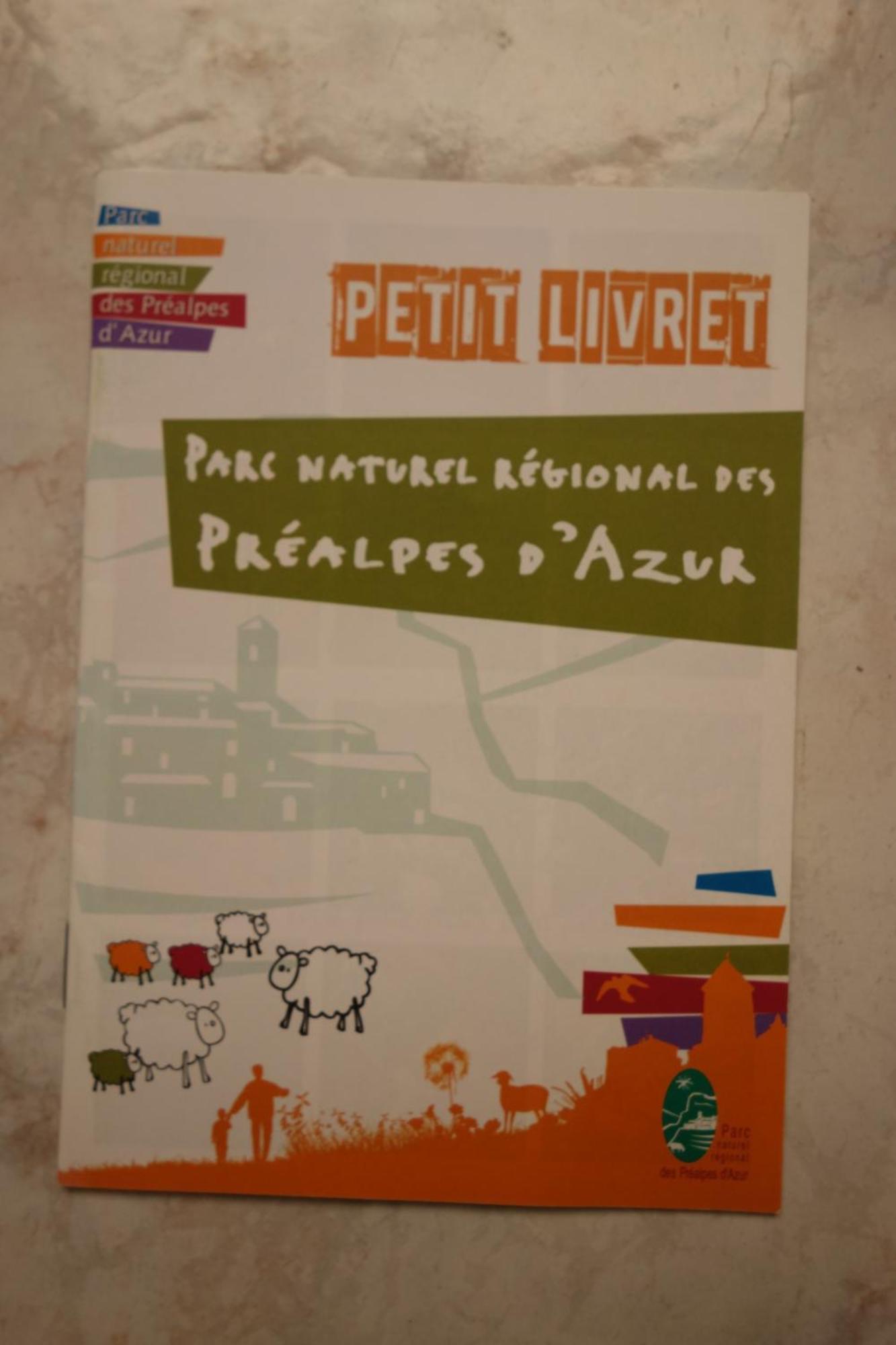 Hotel Le Prejoly Saint-Vallier-de-Thiey 객실 사진